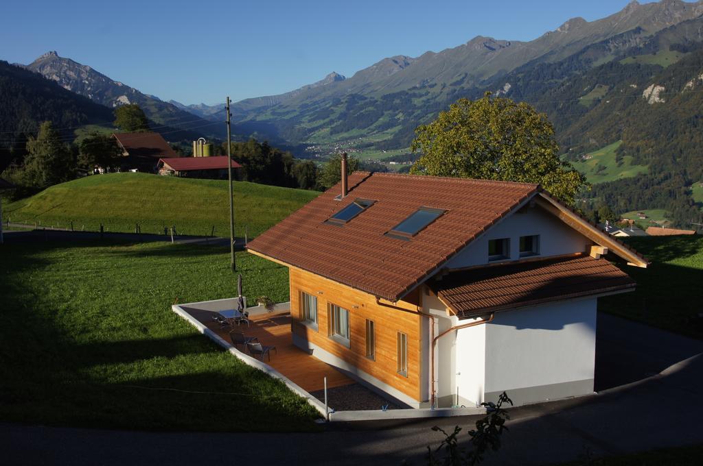 Gaestehaus Myhideaway Reichenbach im Kandertal Exterior photo