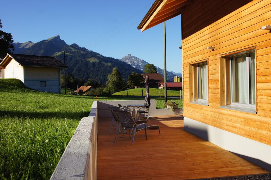 Gaestehaus Myhideaway Reichenbach im Kandertal Exterior photo