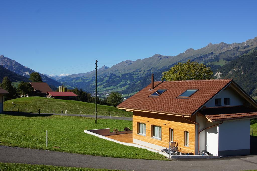 Gaestehaus Myhideaway Reichenbach im Kandertal Exterior photo