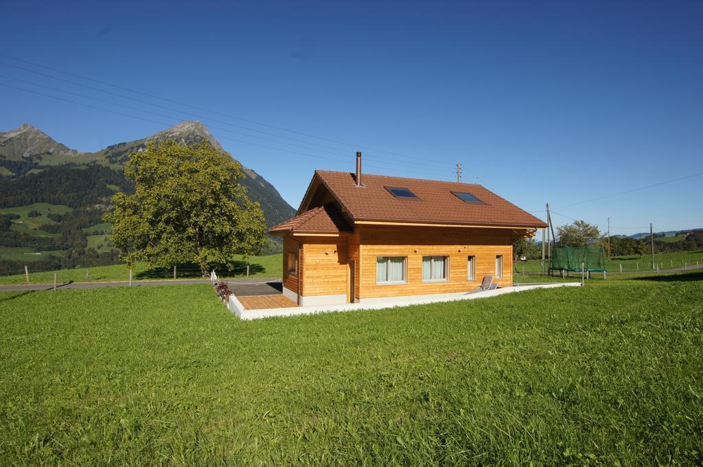 Gaestehaus Myhideaway Reichenbach im Kandertal Room photo